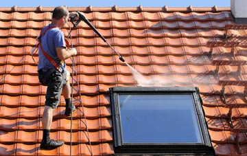 roof cleaning Kingfield, Surrey